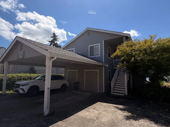 305 Shore Dr #307, Bremerton, WA 98310