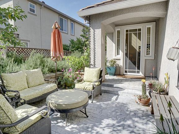 2nd image of 2838 Rogue River Cir