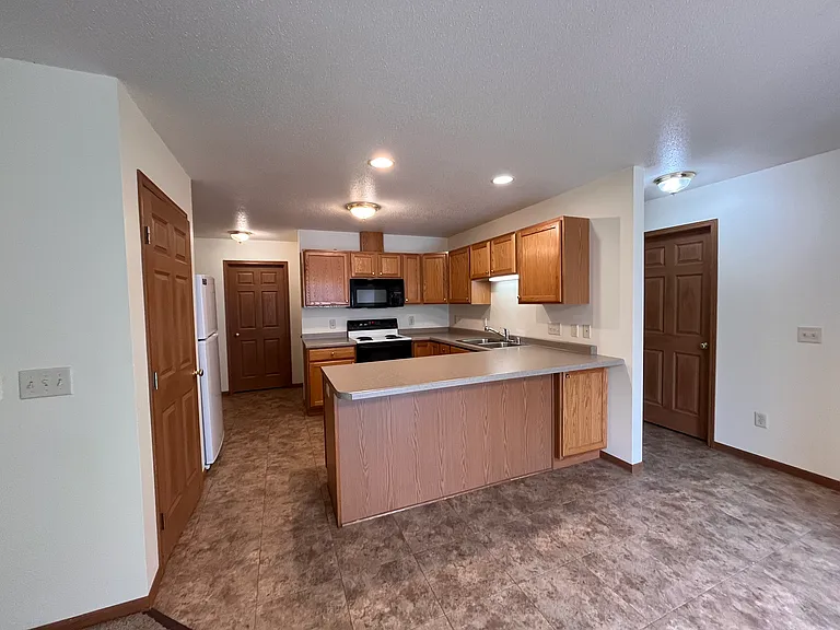 4113 Echo Valley Dr #4113 — Photo 2