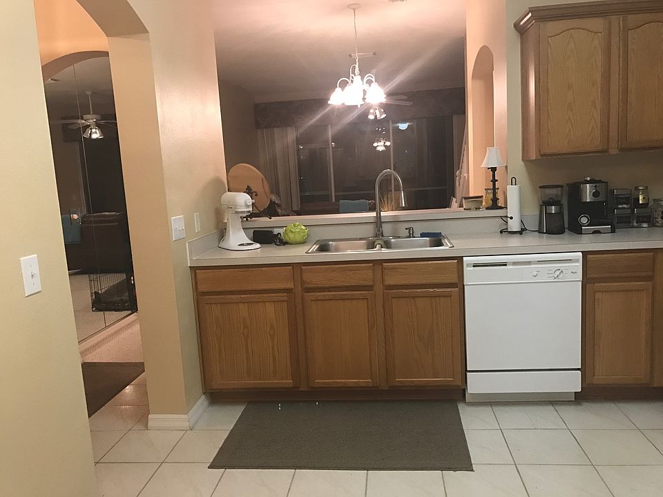 1st image of 11176 Windsor Place Cir