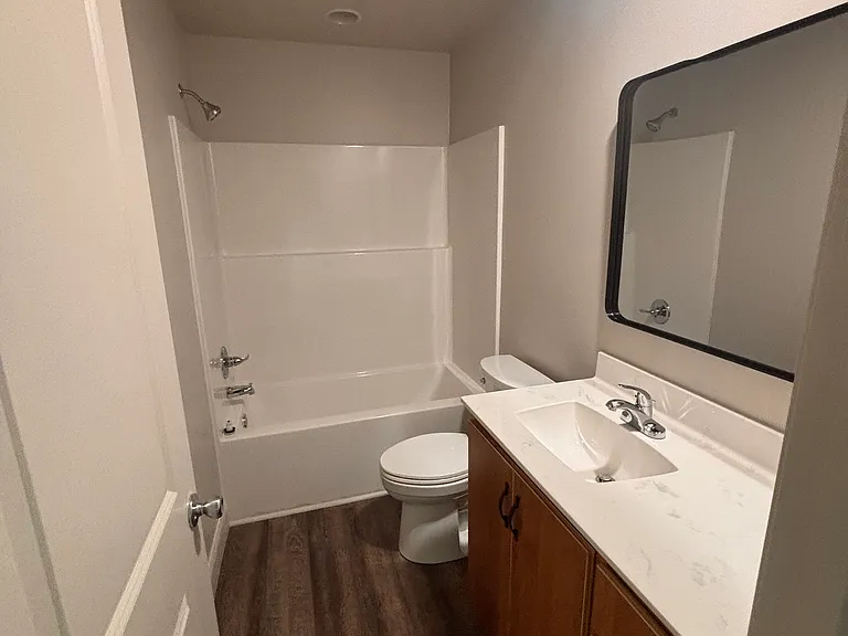 1346 Highway 2 E — Photo 15