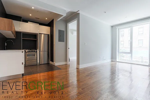 Rented by Evergreen Apartments BK | media 1
