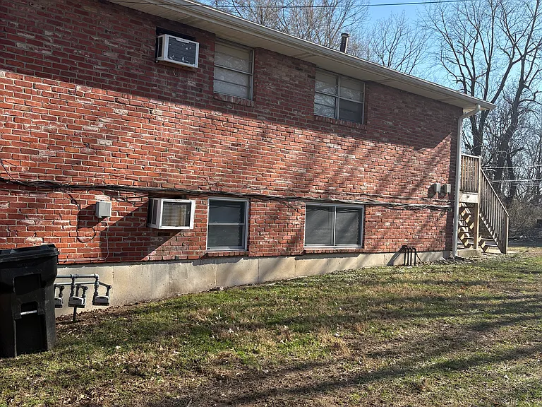 3560 S Lynn St #A — Photo 14