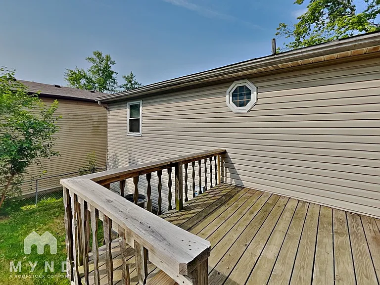 830 Upwoods Dr — Photo 16