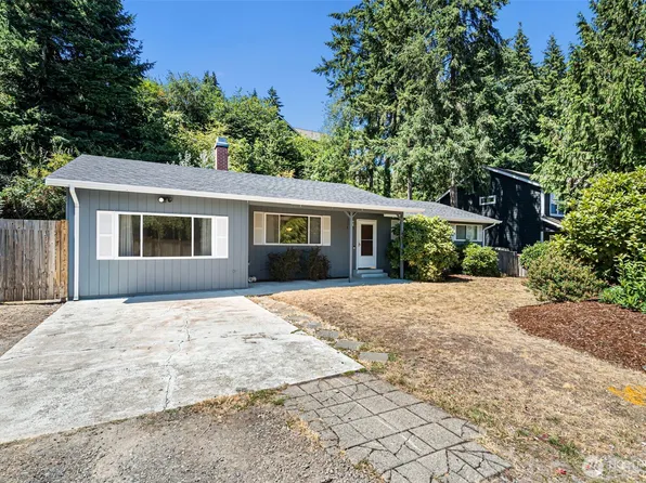 4708 Alameda Avenue W, University Place, WA 98466