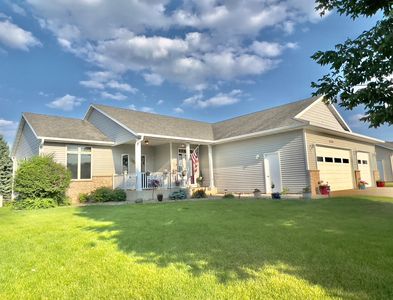 2135 Field Stone Ave SE, Owatonna, MN, 55060