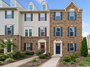 42610 Drazenovich Epoch Ter, Sterling, VA 20166