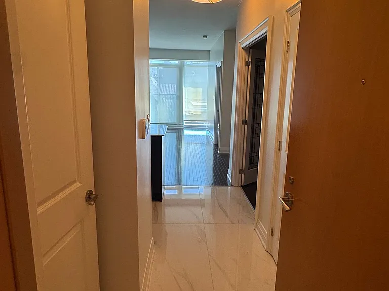 1 Bedford Rd #605 — Photo 2
