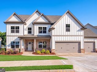 146 Cherokee Rose Ln, Hoschton, GA 30548
