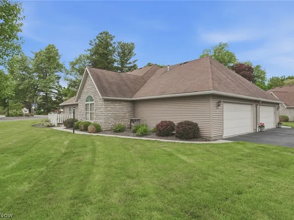 1210 Pebble Chase Cir NE, Massillon, OH 44646