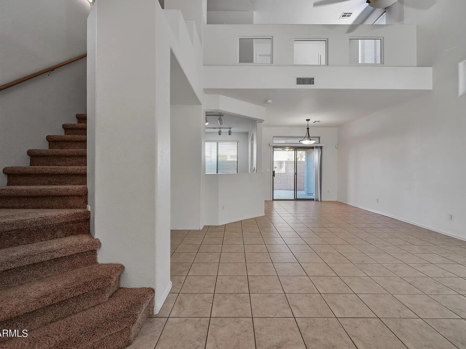 2 bed, 2.5 bath, 1446 sqft, $1,700 — Photo 2