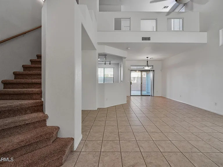 14314 W Cora Ln — Photo 2