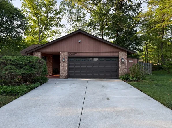10407 Nellie White Ln, Fairfax, VA 22032