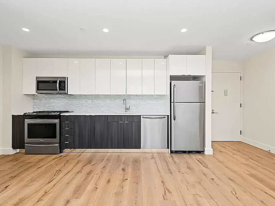 1st image of 25-21 43rd Ave #202