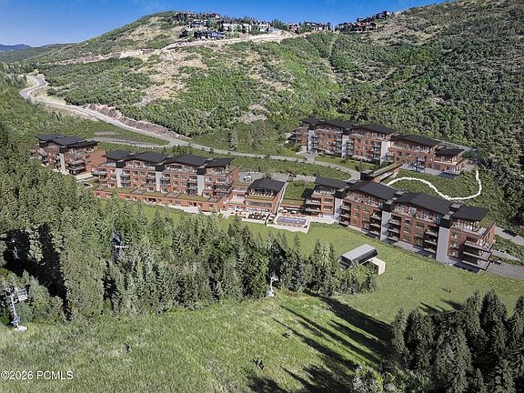 3rd image of 3267 W Deer Hollow Rd #4401
