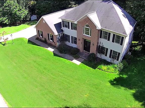 2nd image of 2105 Hillary Dr