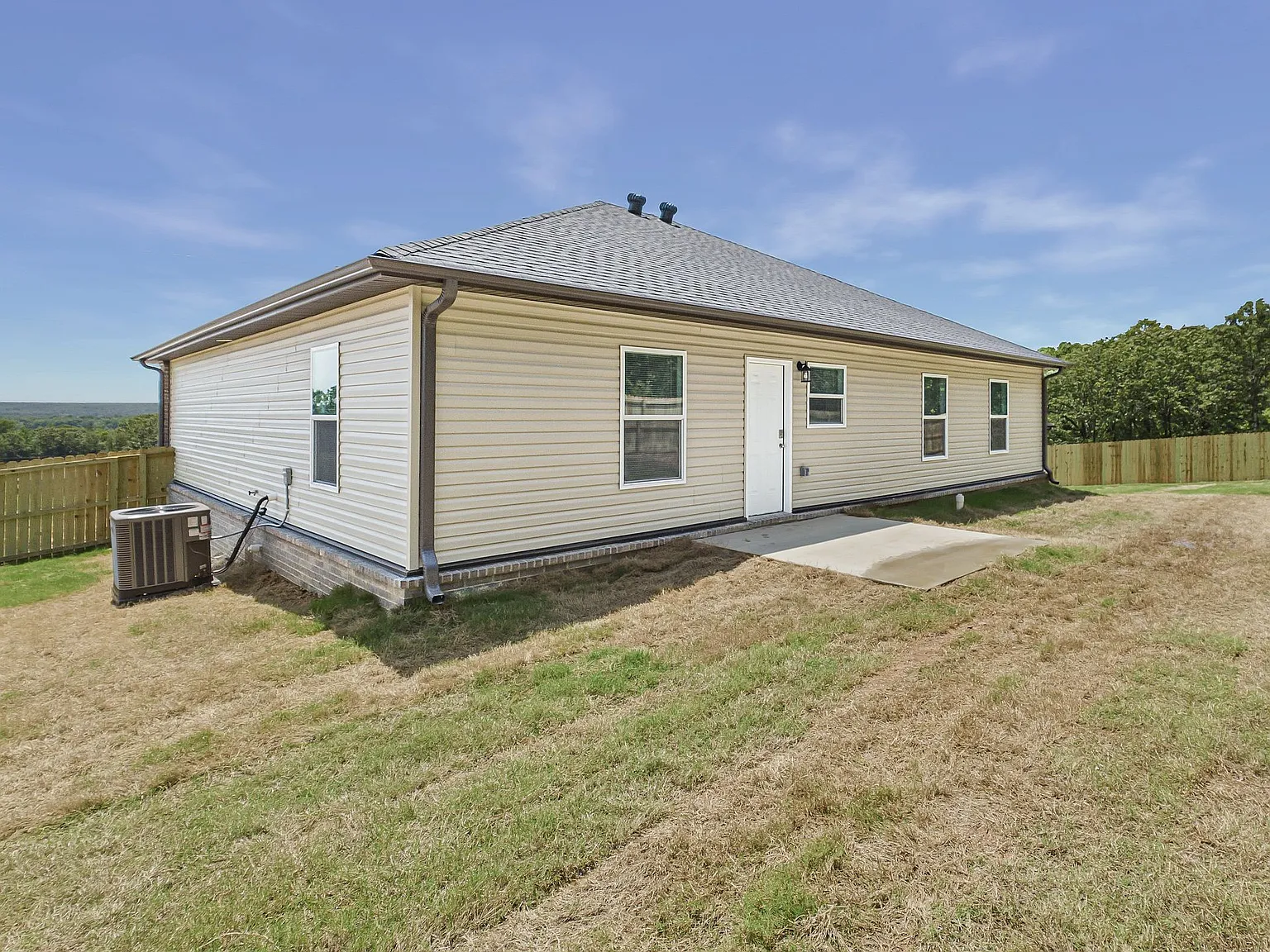 125 Coal Mountain Rd — Photo 4