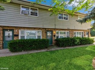 903 Montgomery Rd APT B, Montgomery, IL 60538