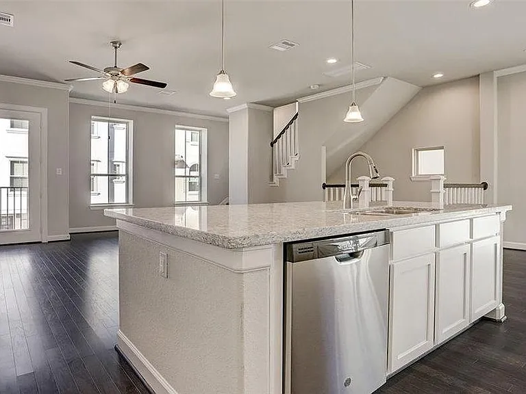 9617 Cambridge Manor Ln — Photo 7