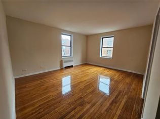 13960 85th Dr, Jamaica, NY 11435