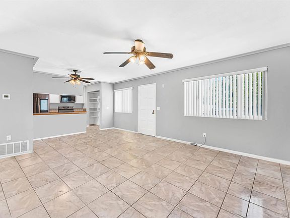 5th image of 12159 Wintercrest Dr Unit 1