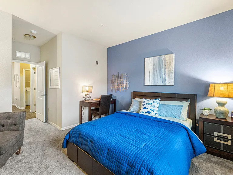 Broxton Bay Apartments — Photo 24