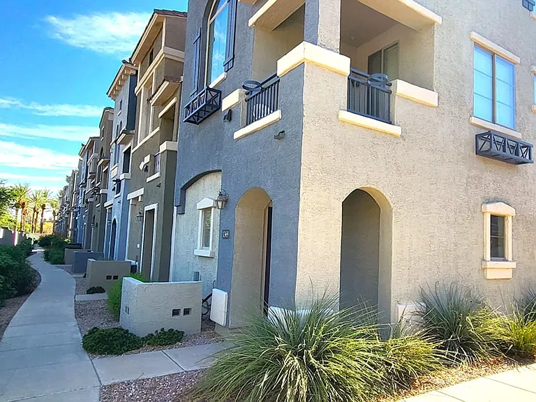 280 S Evergreen Rd #1372 — Photo 2