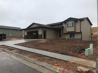 2591 Meadow Dr, Sturgis, SD 57785