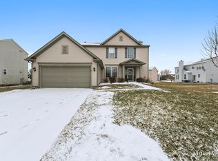 125 Forsythia St, Bolingbrook, IL 60490