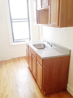 Rented by Empire Valley | media 13