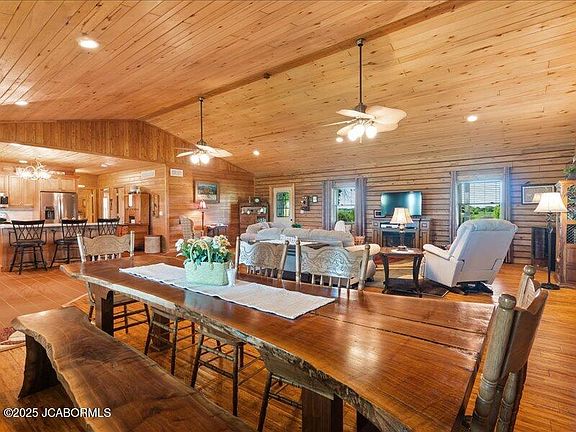 5th image of 3323 County Road 338