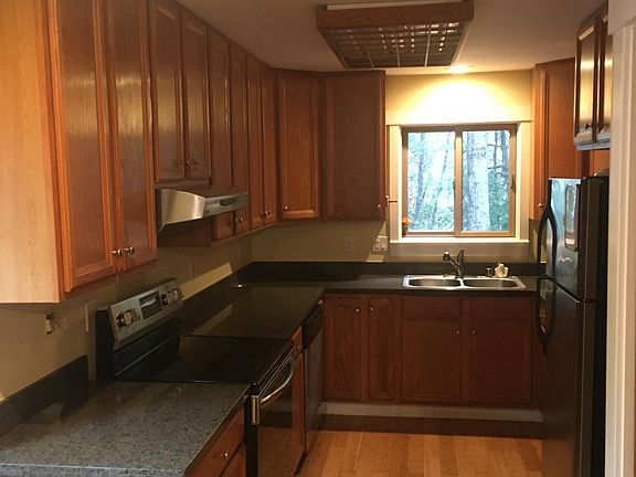 3rd image of 2209 Buckeye Dr