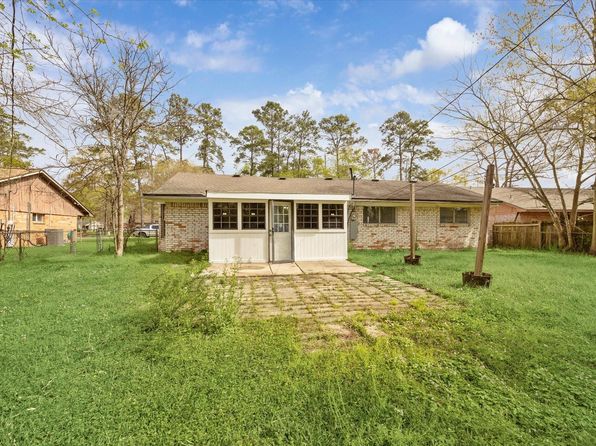 112 Belvedere Dr, Conroe, TX 77301