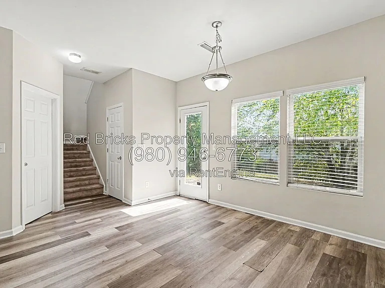 11325 Deer Chase Ln — Photo 6