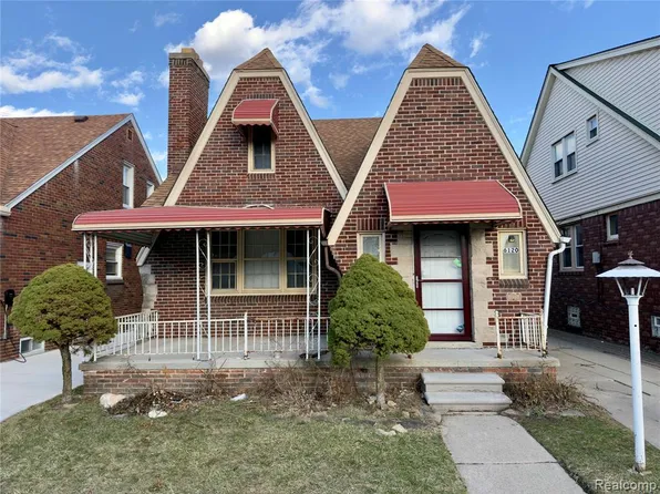 6120 Middlesex St, Dearborn, MI 48126