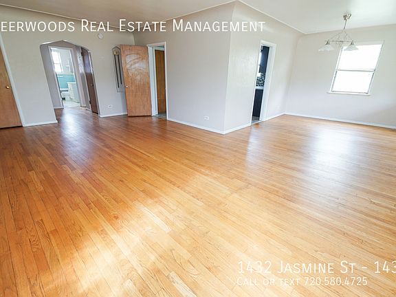 2nd image of 1432 N Jasmine St #1432