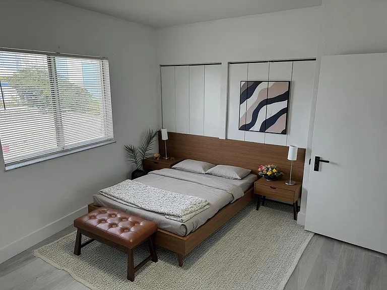 36 NW 6th Ave — Photo 5