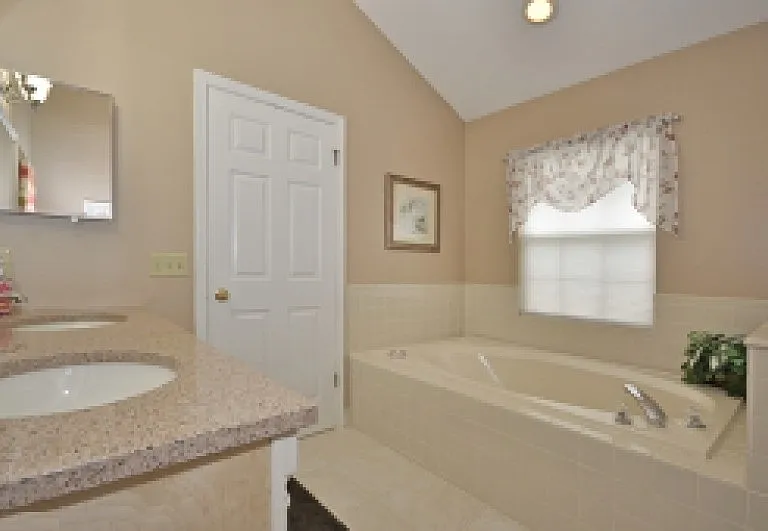 Soaking Tub