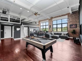 350 Scotland Rd, Orange, NJ 07050