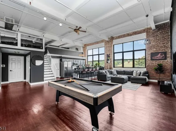 350 Scotland Rd, City Of Orange Twp., NJ 07050