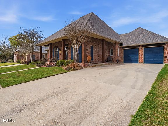 4th image of 106 Freeport Cir