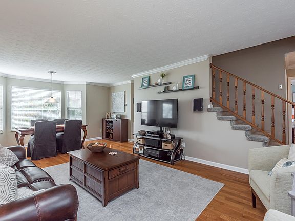 4th image of 9300 Shorthorn Dr