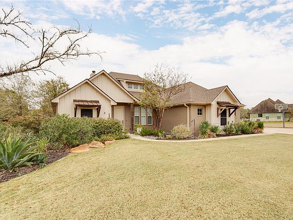 3rd image of 8848 Green Branch Loop