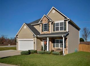 348 Black River Rd, Fletcher, NC 28732