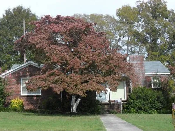 112 Gandy St NE, Russellville, AL 35653