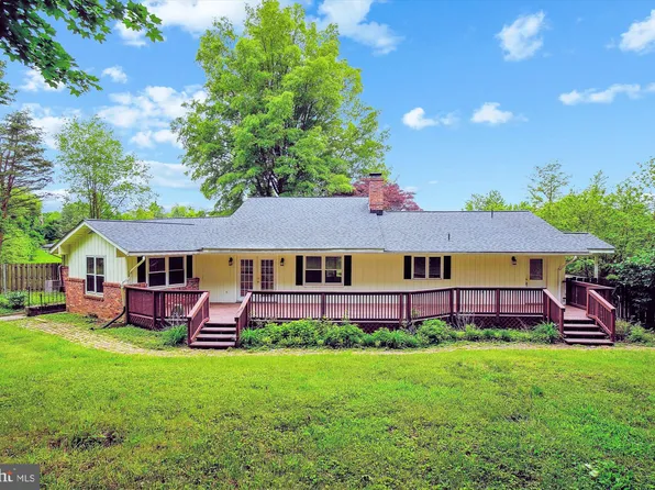25742 Ridge Rd, Damascus, MD 20872