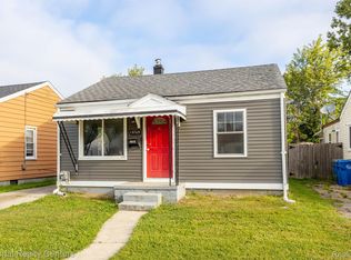 13705 Knox Ave, Warren, MI