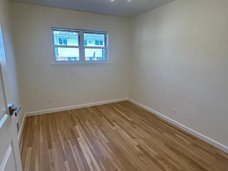 2731 E 65th St #BEAUTIFUL MILL BASIN — Photo 6