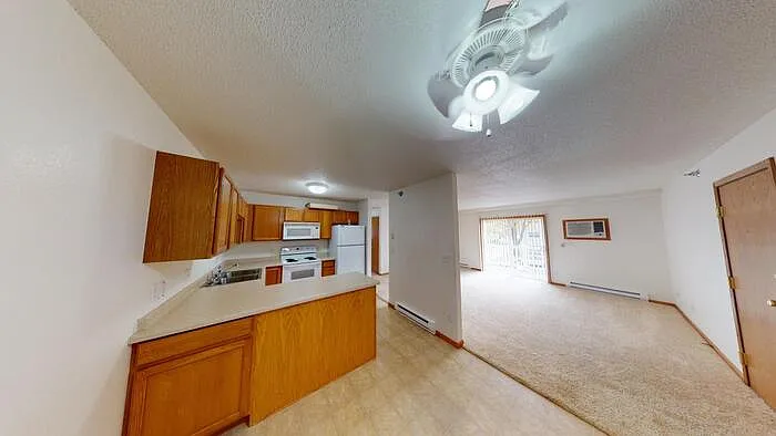 306 Ryan Dr #1 — Photo 4