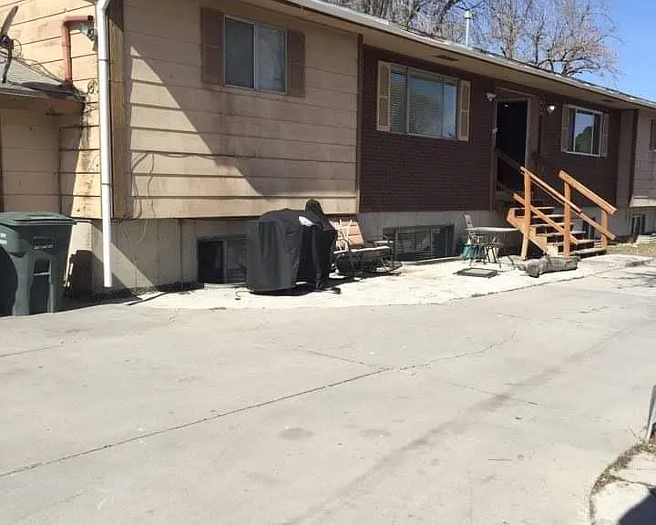 859 W Riley Cir — Photo 18